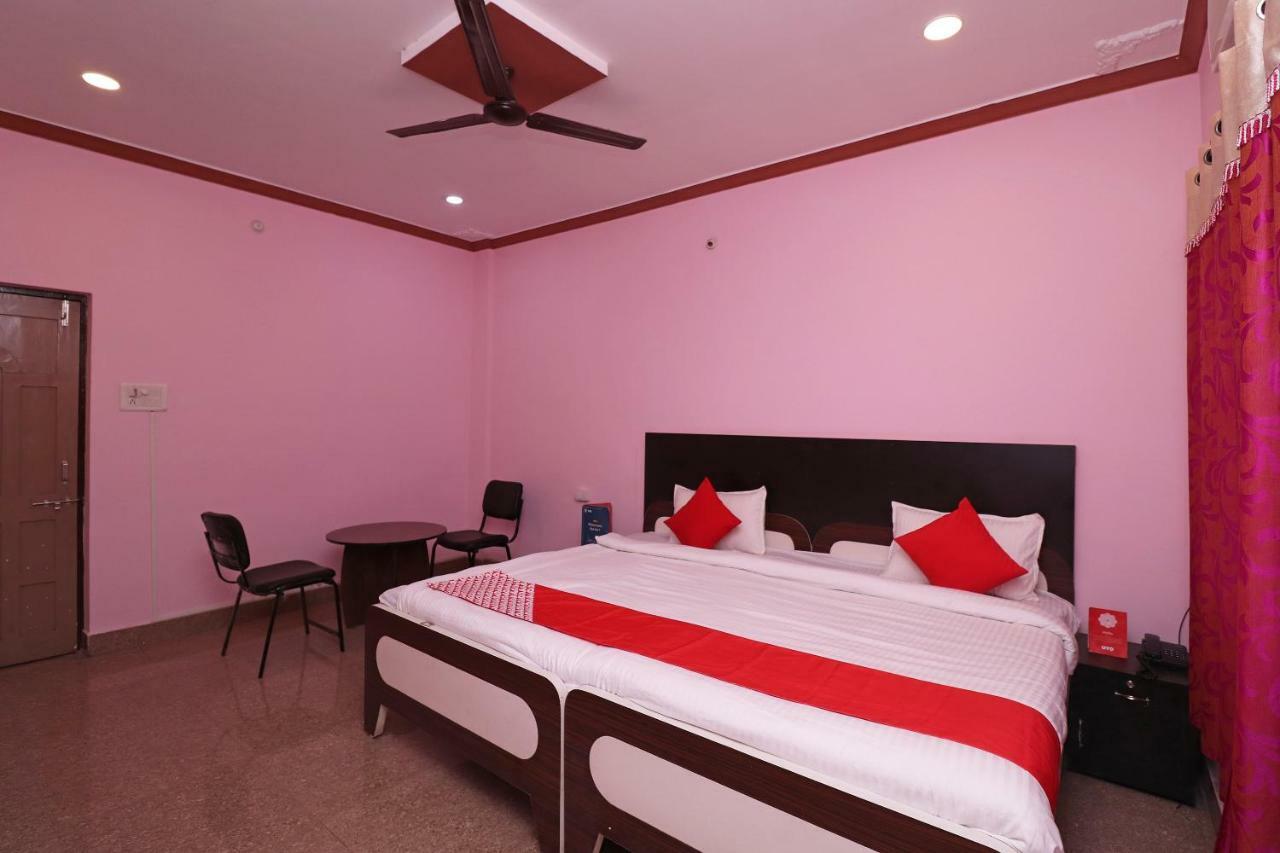 Oyo 31112 Hotel Abhinandan Palace Rāipur Dış mekan fotoğraf