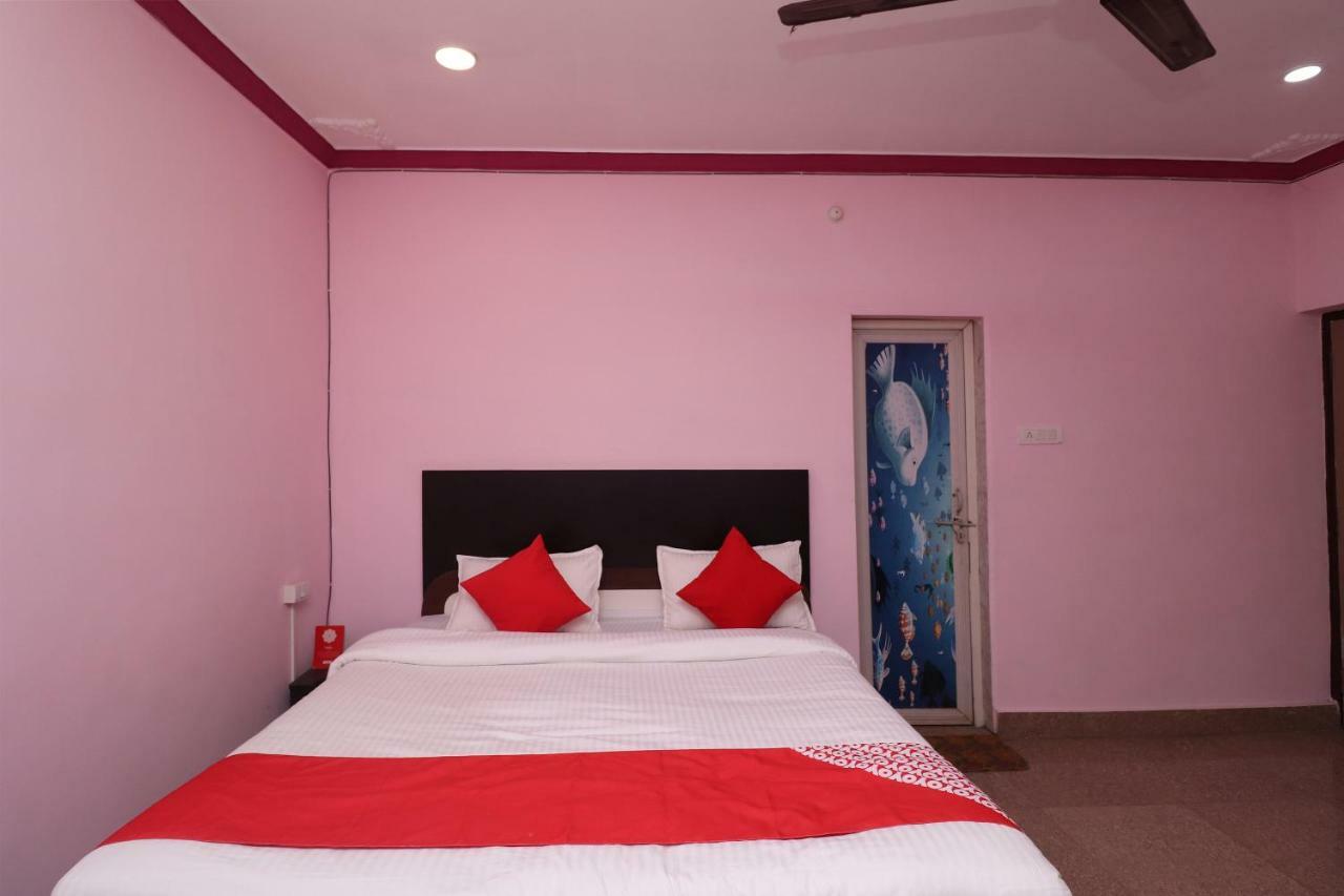 Oyo 31112 Hotel Abhinandan Palace Rāipur Dış mekan fotoğraf