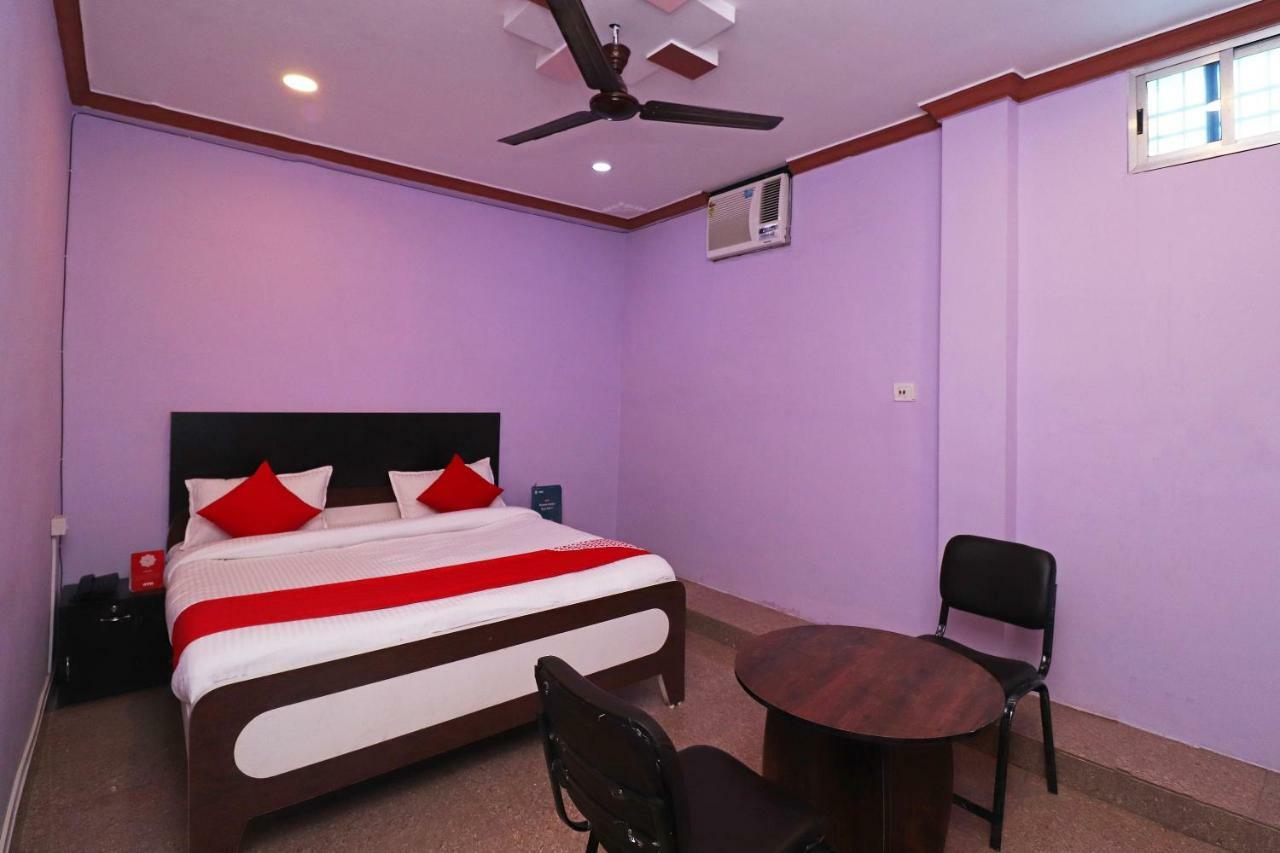 Oyo 31112 Hotel Abhinandan Palace Rāipur Dış mekan fotoğraf