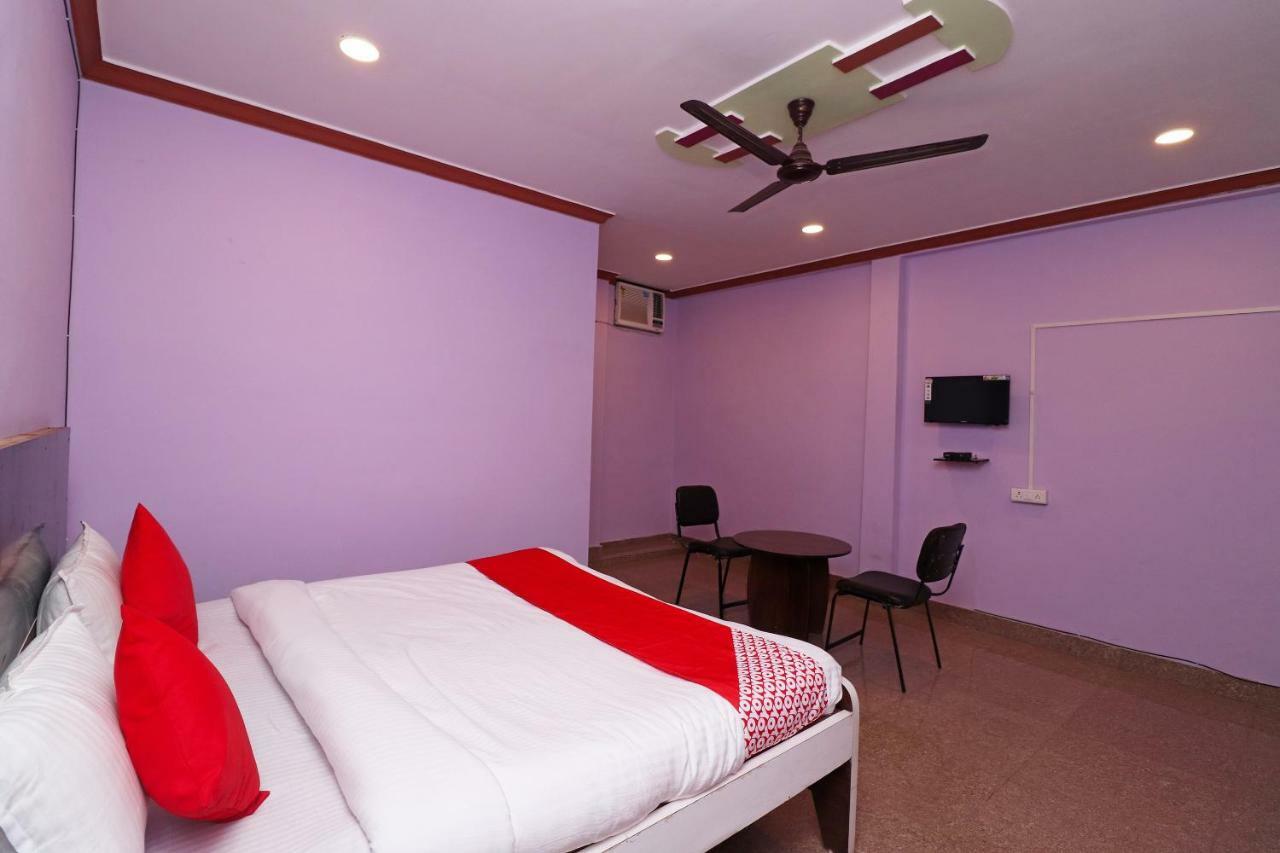 Oyo 31112 Hotel Abhinandan Palace Rāipur Dış mekan fotoğraf